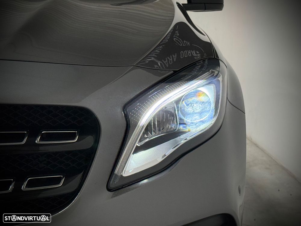 Mercedes-Benz GLA 180 d AMG Line - 48