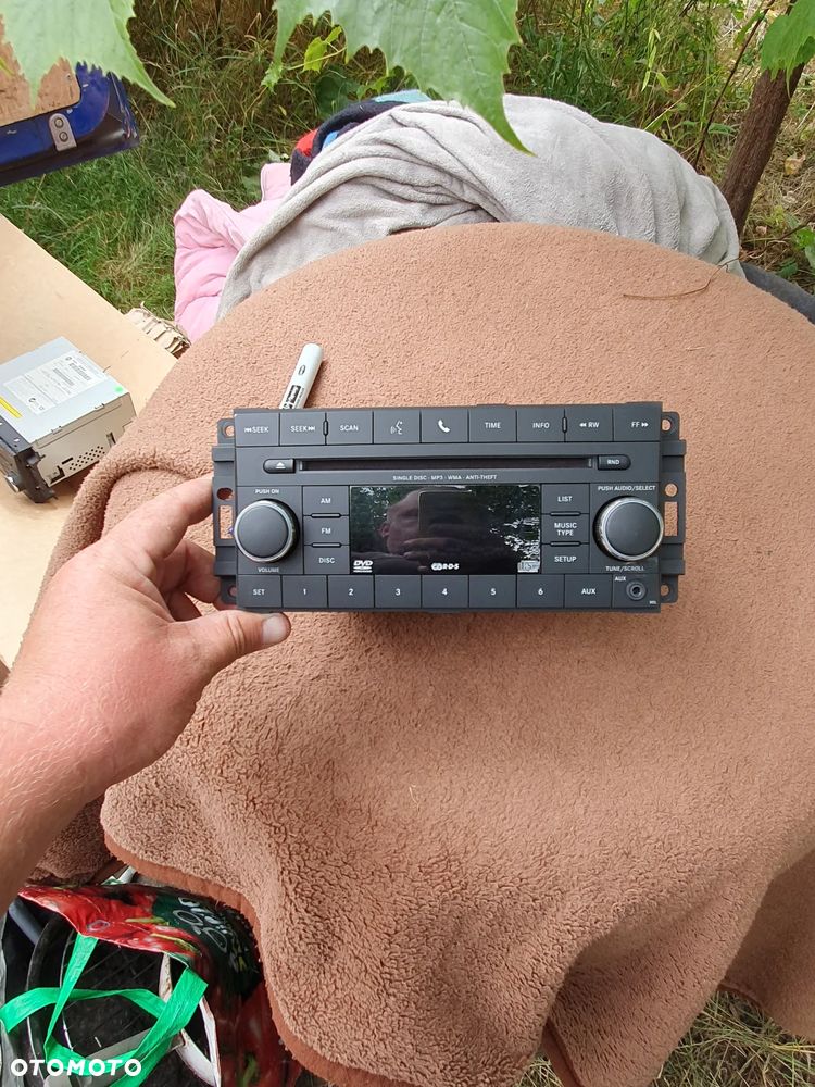 Radio 5064955AF Jeep Commander Compass Patriot Dodge Challenger Caliber Avenger Charger Durango Magnum Chrysler 300 Sebring Mw FM DVD Radio Multi Media Radio - 2