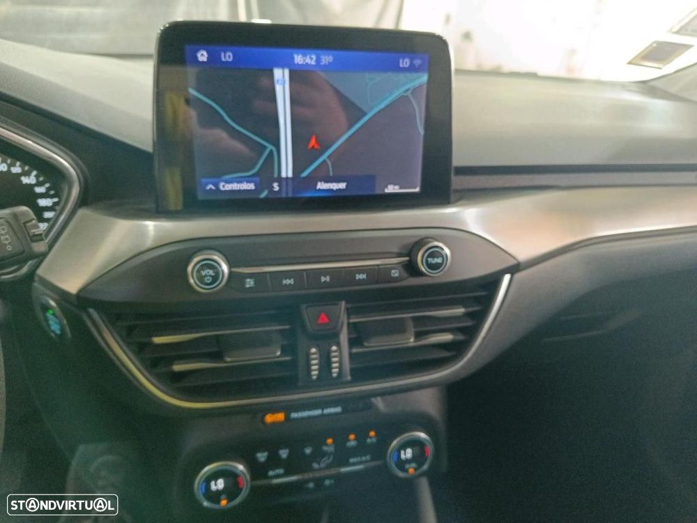 Ford Focus SW 1.5 TDCi EcoBlue Titanium - 21