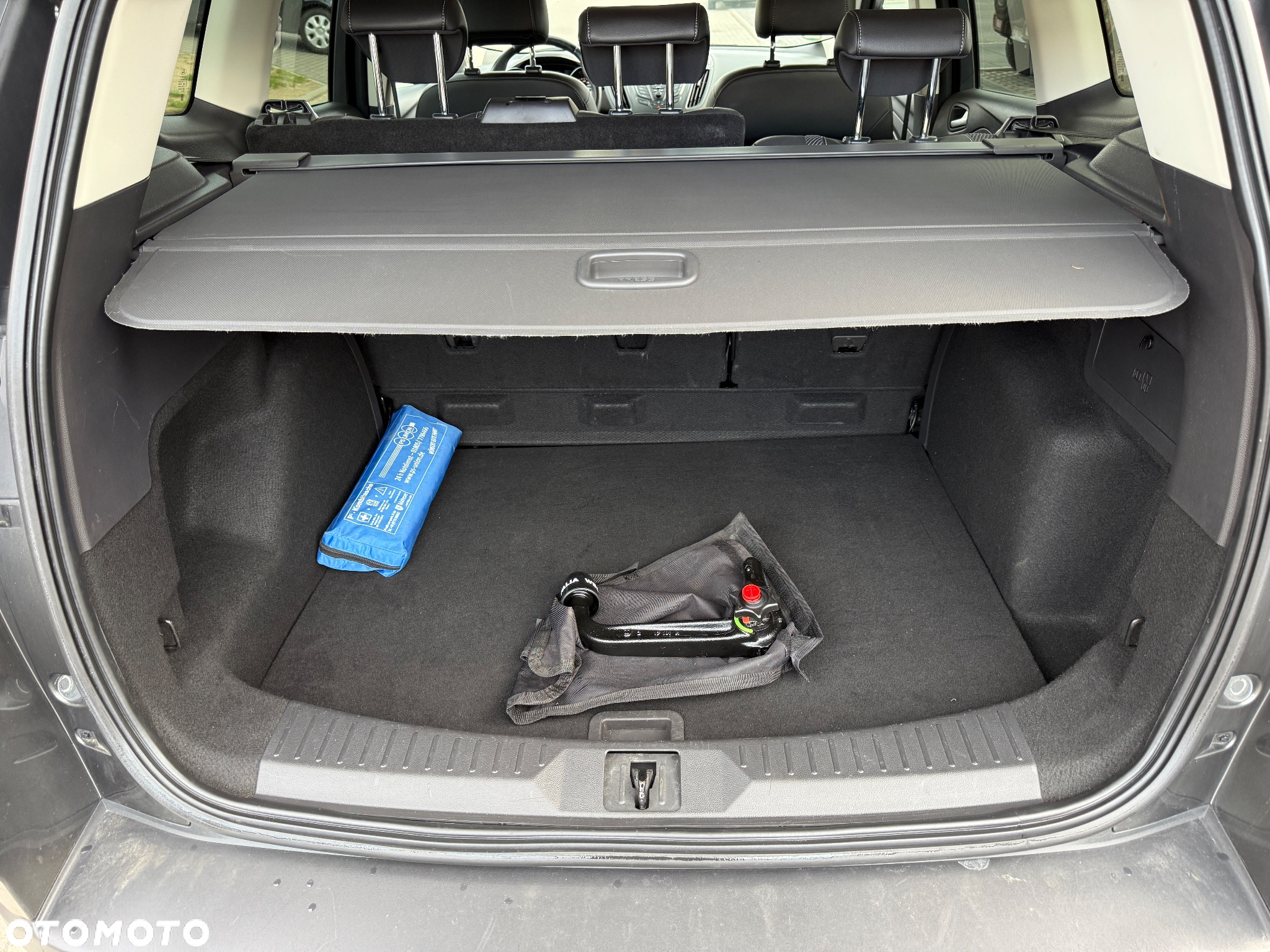 Ford Kuga 2.0 TDCi 2x4 Individual - 32