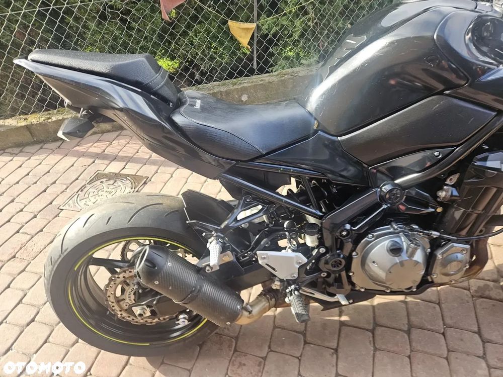 Kawasaki Z 900 - 13