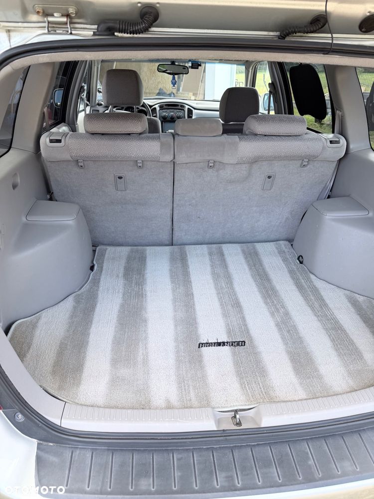 Toyota Highlander 3.0 V6 - 12
