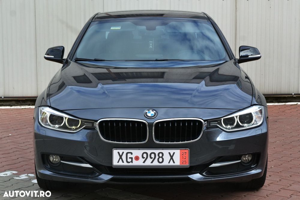 BMW Seria 3 320d Aut. Blue Performance Sport Line - 9