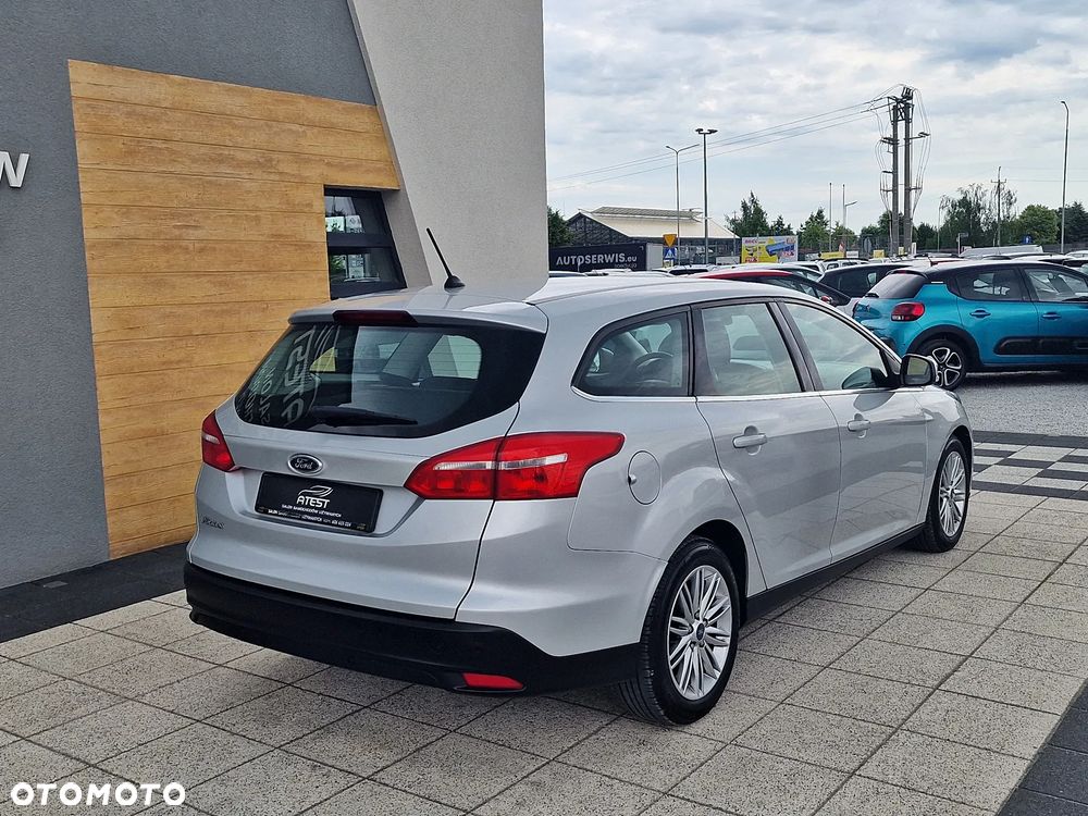Ford Focus - 5