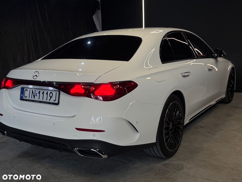 Mercedes-Benz Klasa E 220 d mHEV AMG 9G-Tronic - 8