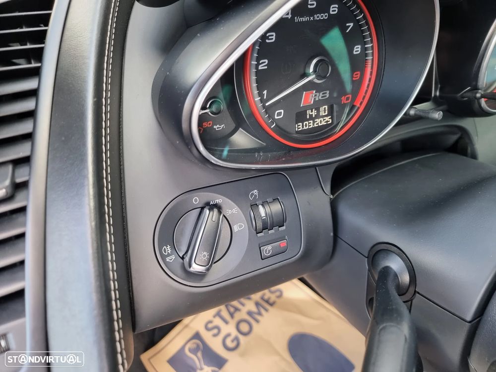 Audi R8 Coupé 4.2 FSI quattro R tronic - 10