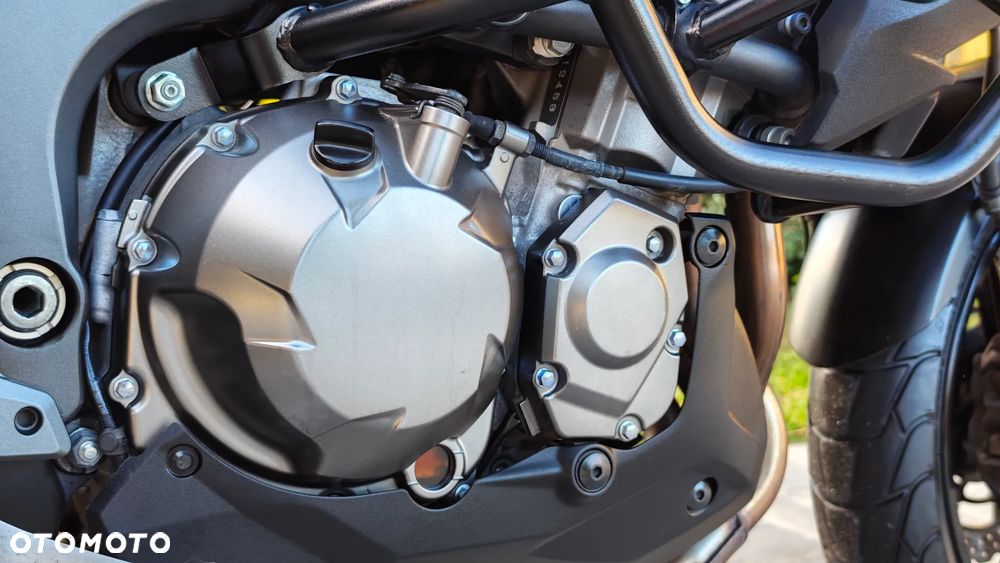 Kawasaki Versys 1000 - 15
