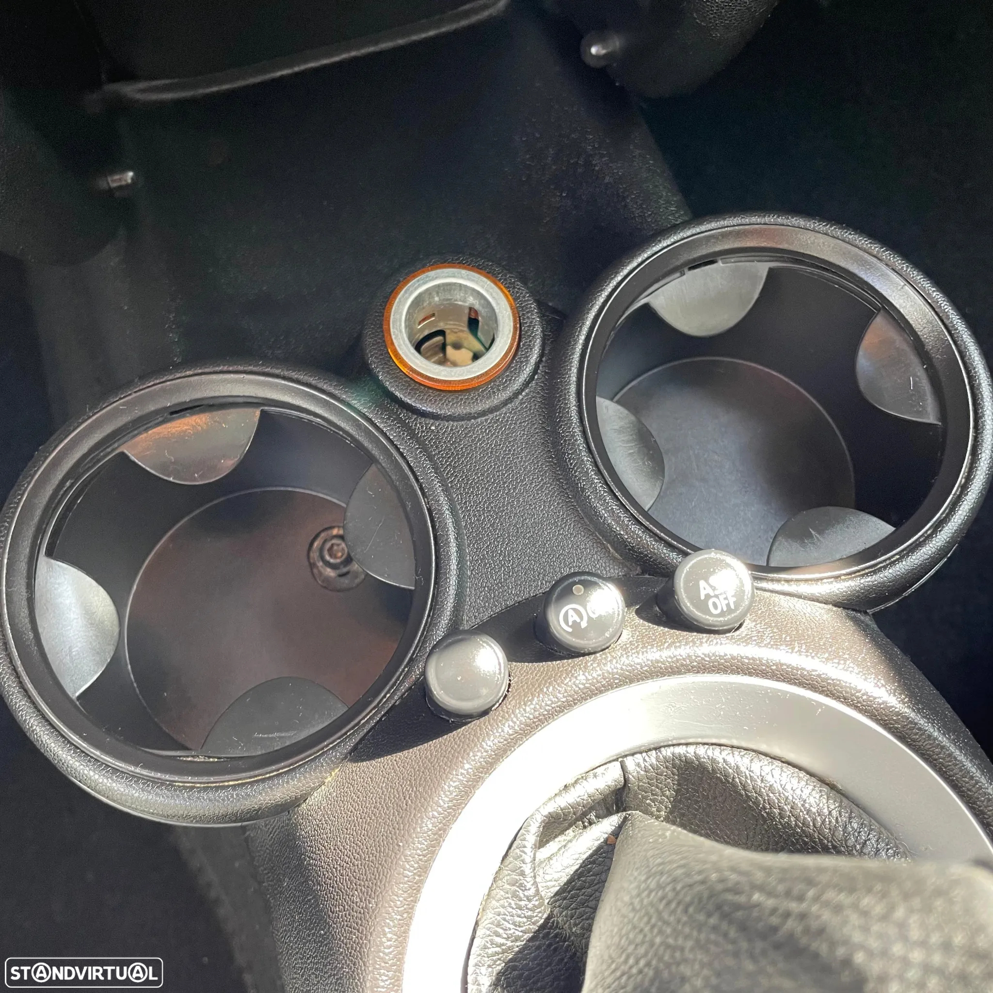 MINI 3 Portas Cooper D - 15