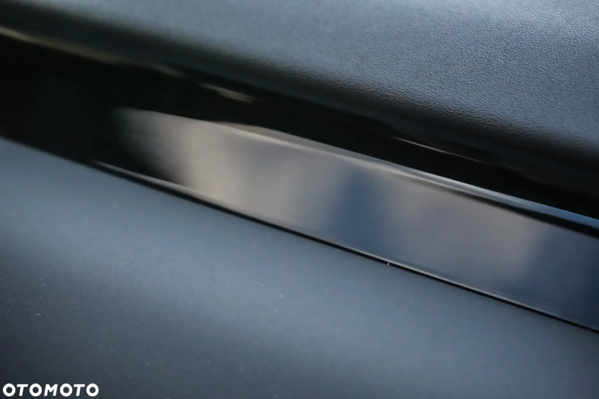 Land Rover Range Rover Velar - 18