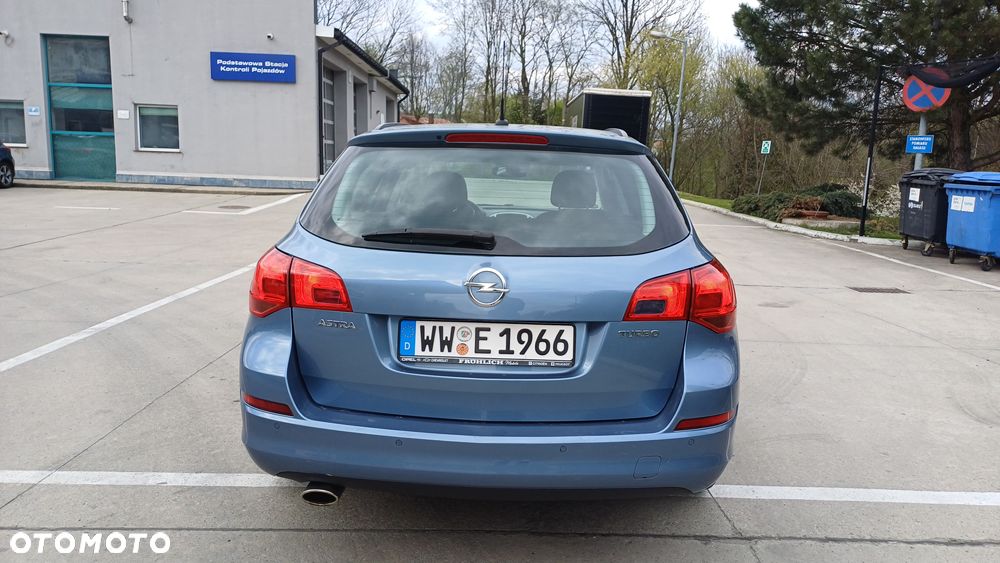 Opel Astra 1.4 Turbo - 6