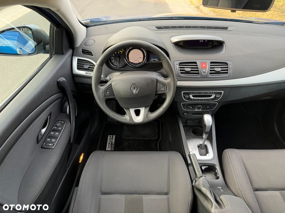 Renault Megane 2.0 140 CVT Luxe - 28