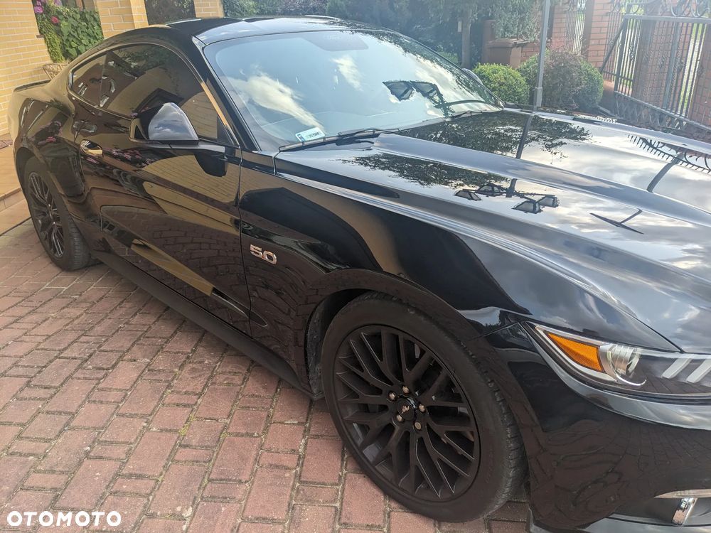 Ford Mustang 5.0 V8 Black Edition - 32