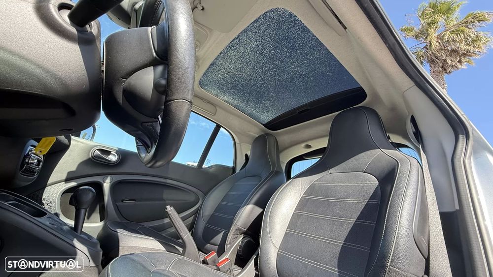 Smart ForTwo Coupé EQ prime edition nightsky - 5