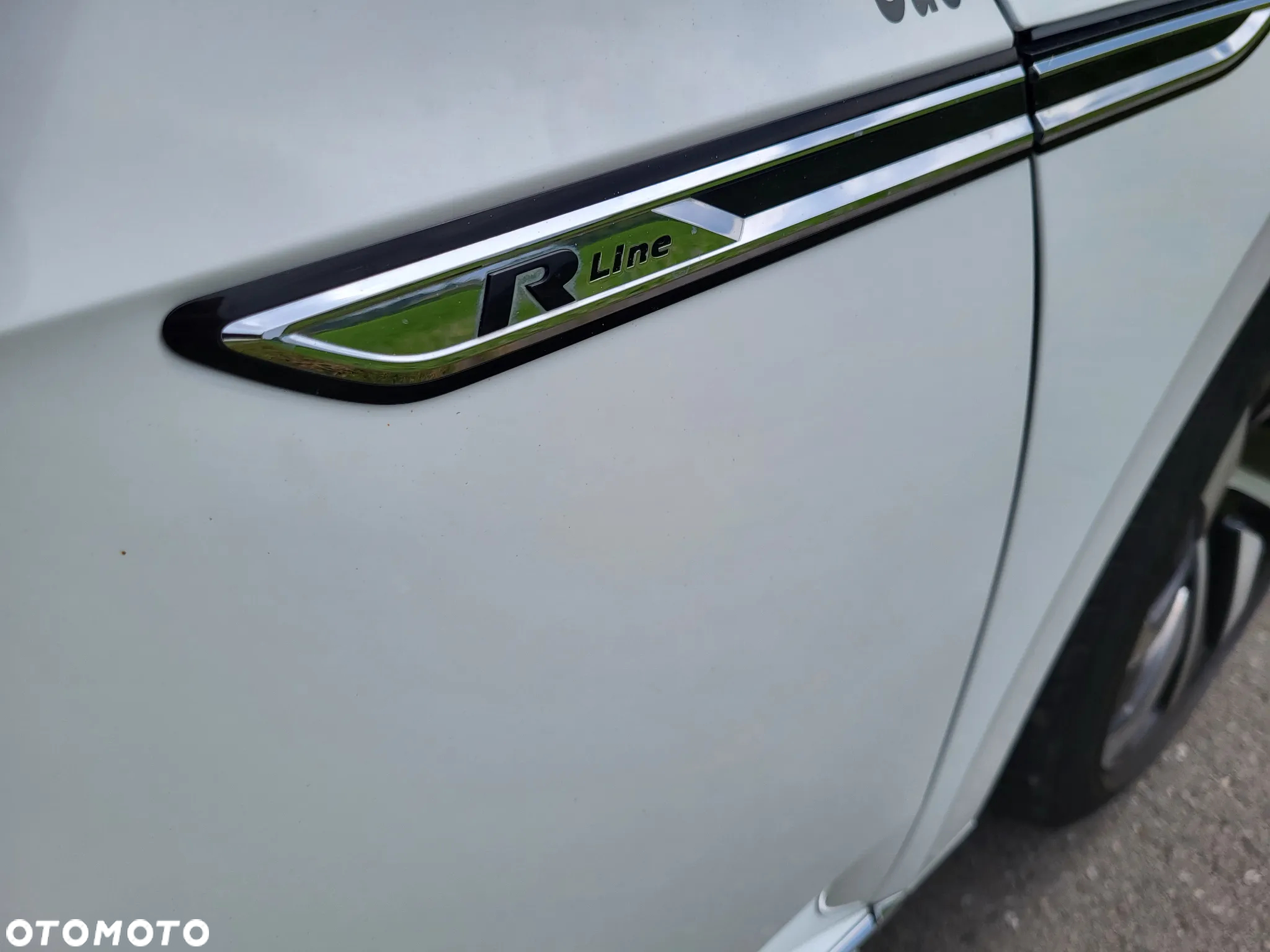 Volkswagen Arteon 2.0 TDI SCR DSG R-Line Edition - 22