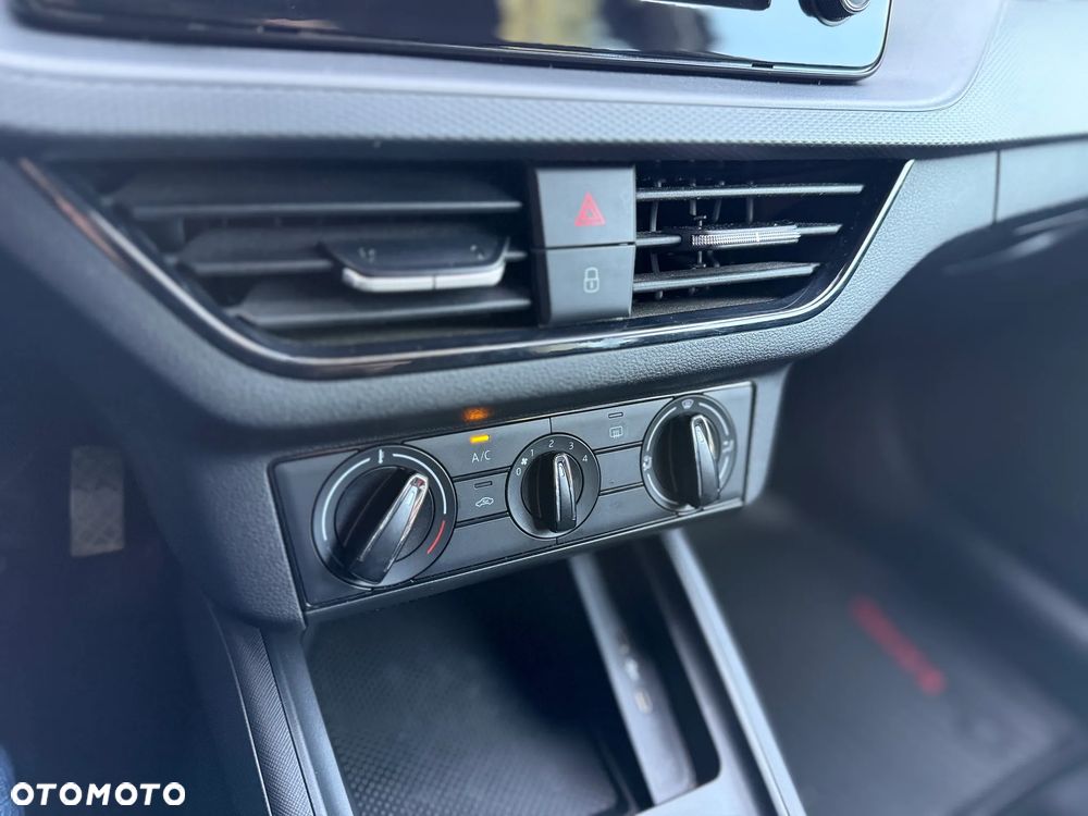 Skoda Kamiq 1.0 TSI Active - 26