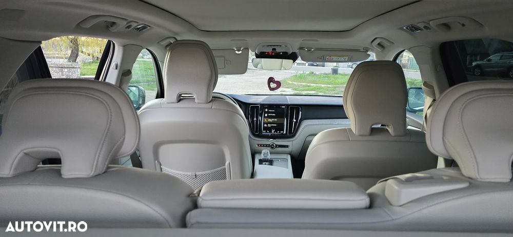Volvo XC 60 Recharge T6 Twin Engine eAWD Inscription Expression - 17