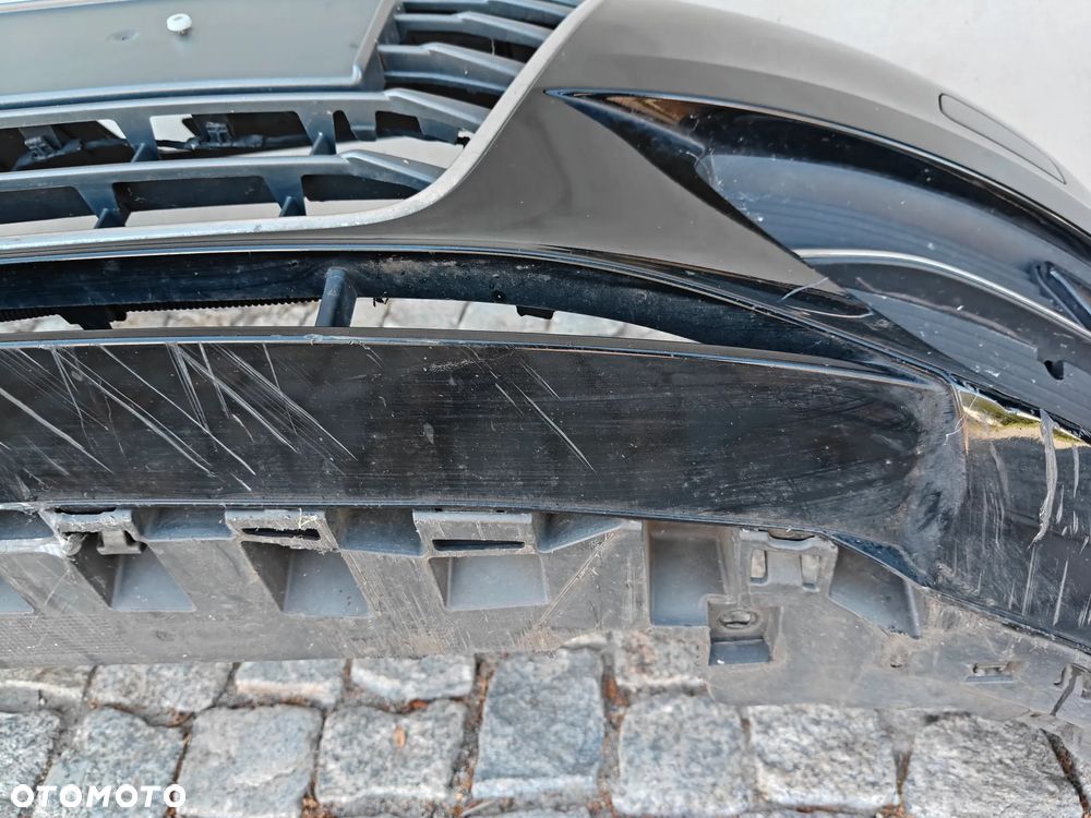 Zderzak przedni Audi A3 8V Sportback 3D Przód Atrapa Grill Halogeny LB9Y - 9