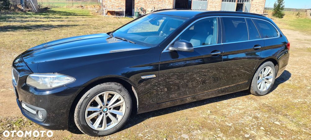 BMW Seria 5 520d xDrive Luxury Line - 1