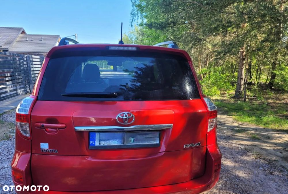 Toyota RAV4 2.2 D-CAT Premium - 3