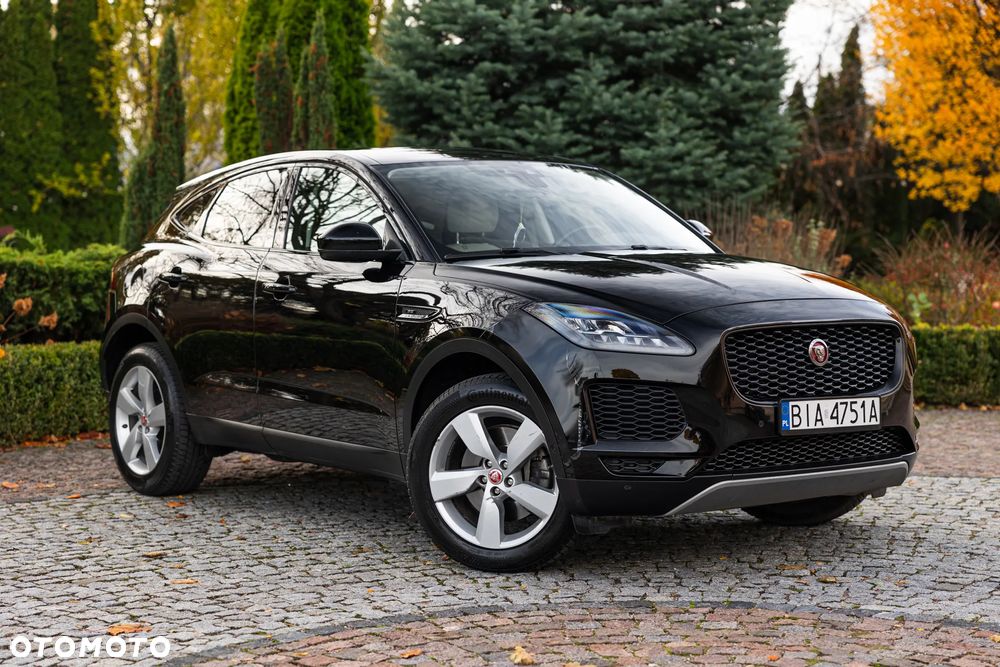 Jaguar E-Pace 2.0 i4P AWD R-Dynamic SE - 4