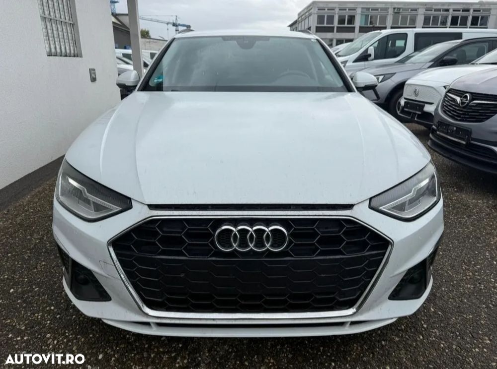 Audi A4 Avant 2.0 40 TDI S tronic MHEV S Line - 10