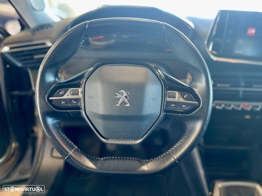 Peugeot 2008 1.2 PureTech Active Pack - 11