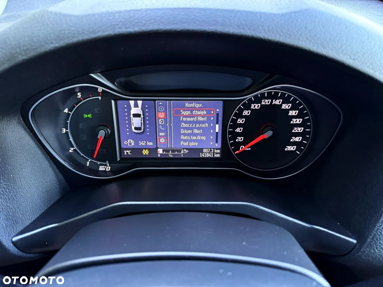 Ford Mondeo - 31