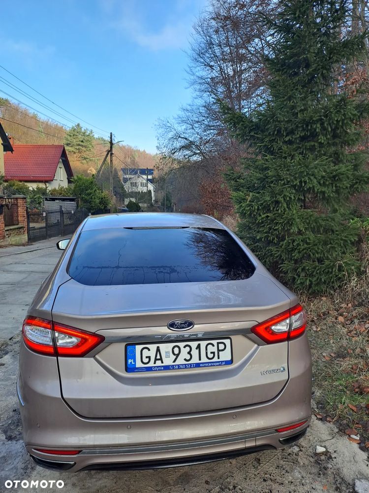 Ford Mondeo 2.0 Hybrid Titanium - 3
