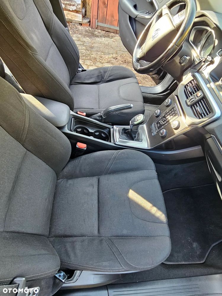 Volvo V40 D3 - 7