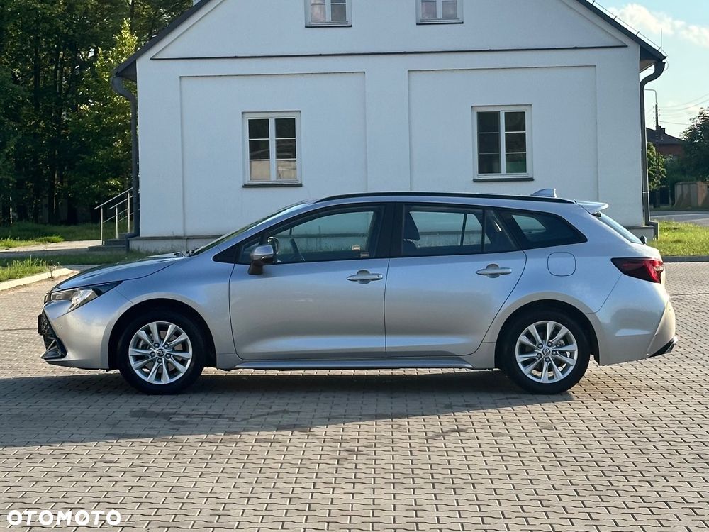 Toyota Corolla 2.0 Hybrid Comfort - 5