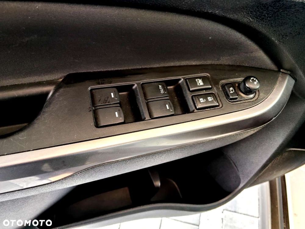 Suzuki Vitara - 18