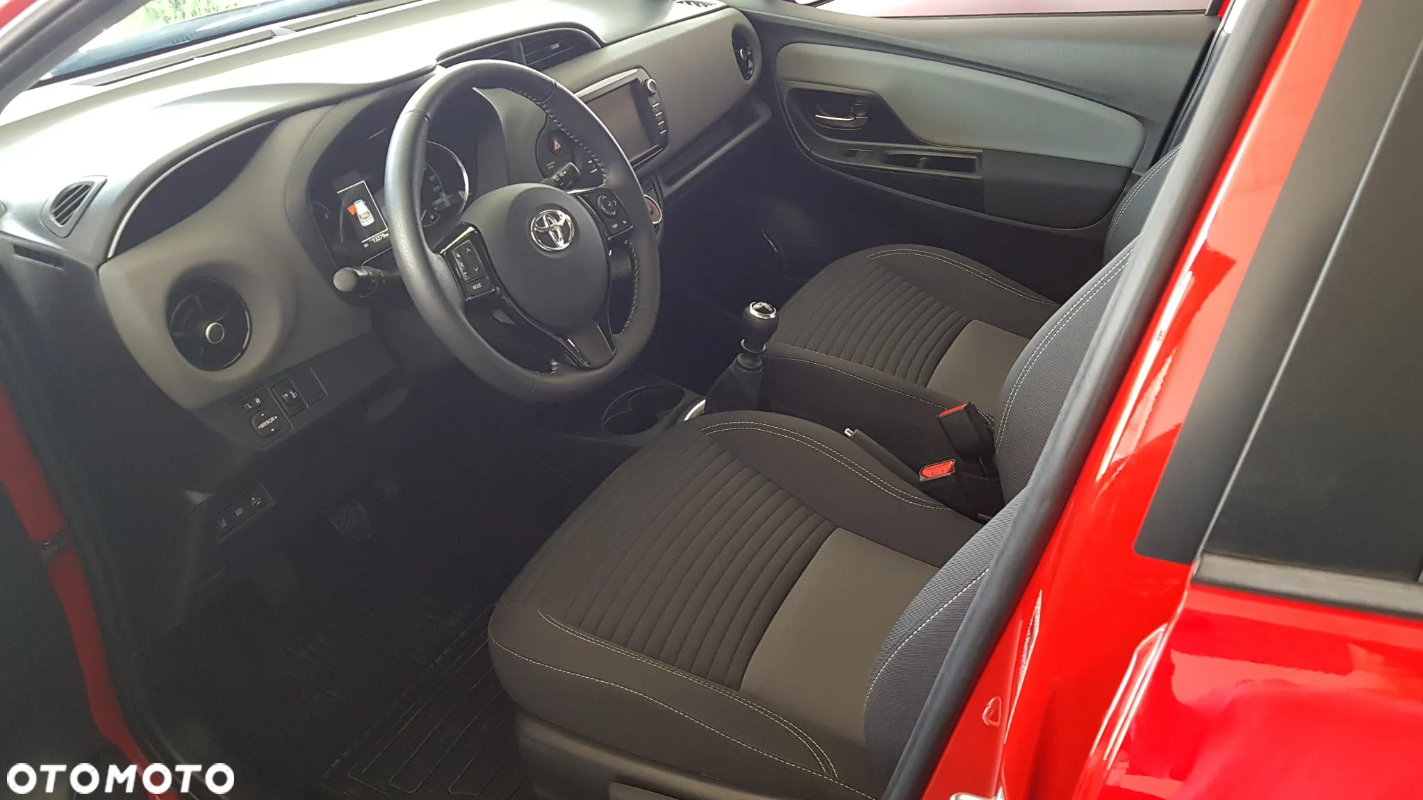 Toyota Yaris - 7