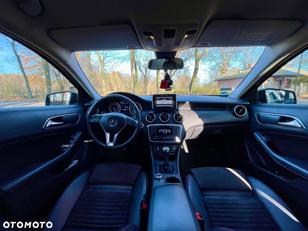 Mercedes-Benz Klasa A 180 d BlueEffICIENCY Edition Style - 8