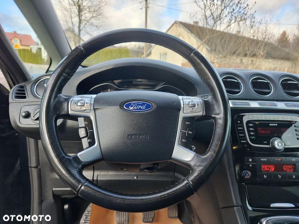 Ford S-Max 2.0 TDCi DPF Titanium - 21