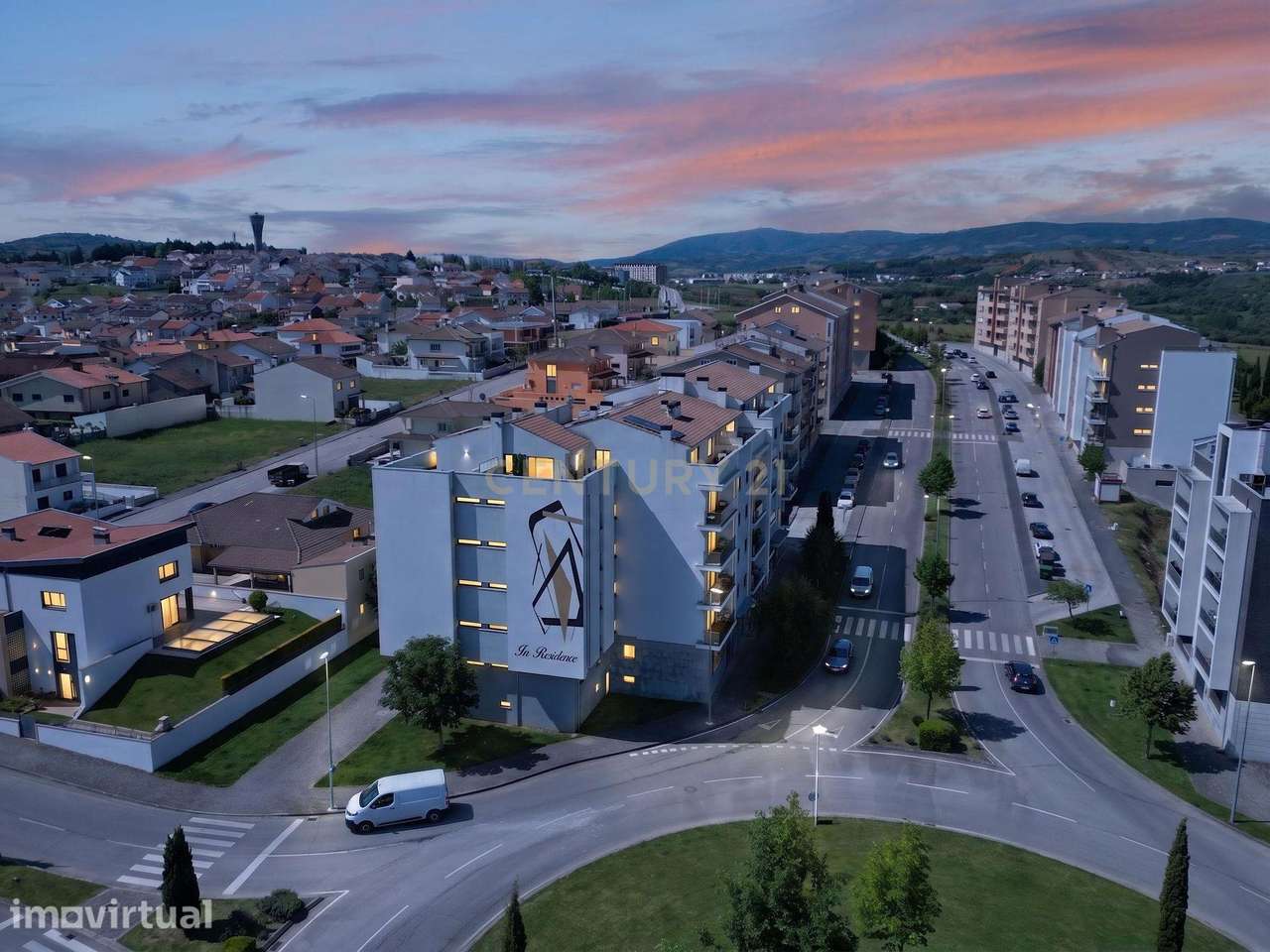 Moderno Apartamento T3 em Bragança - Quase Novo e Espaçoso - Grande imagem: 2/27