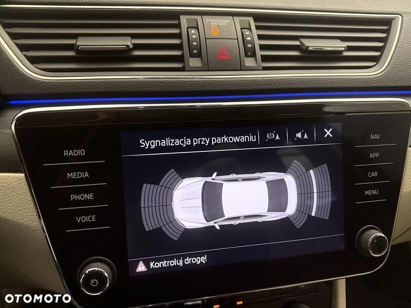 Skoda Superb 2.0 TDI Style DSG - 16