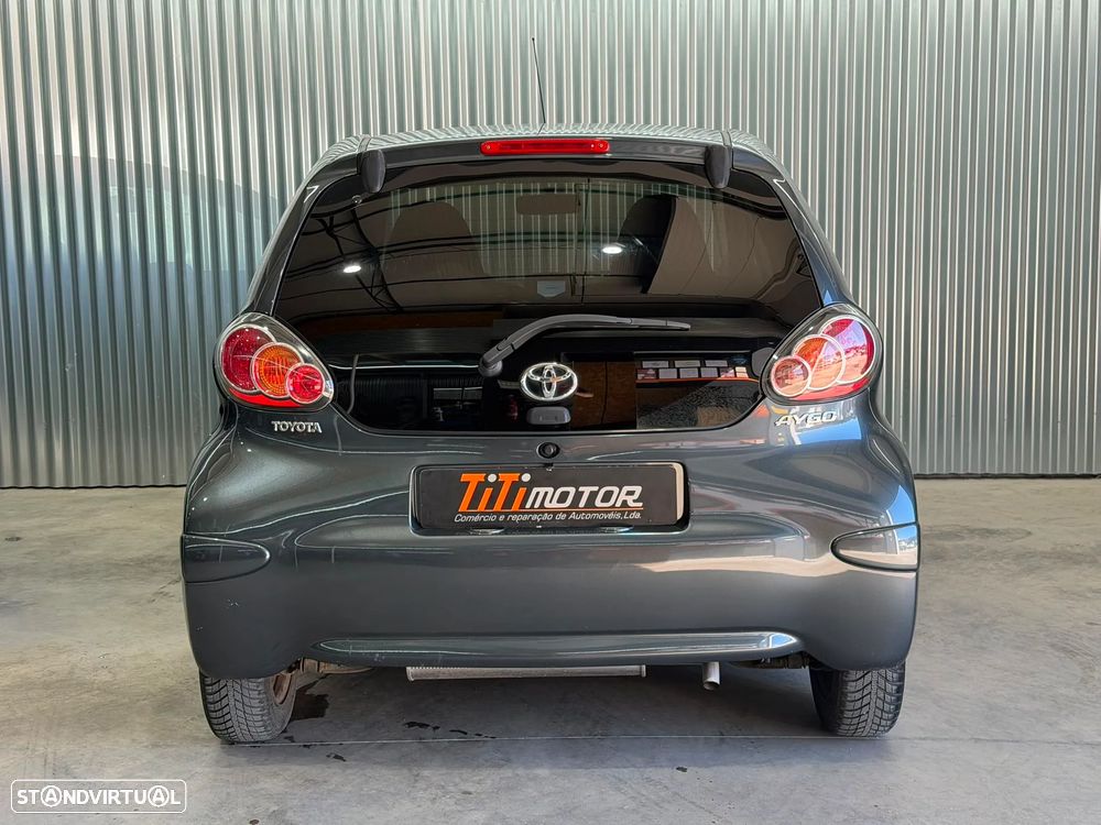 Toyota Aygo 1.0 + AC - 6