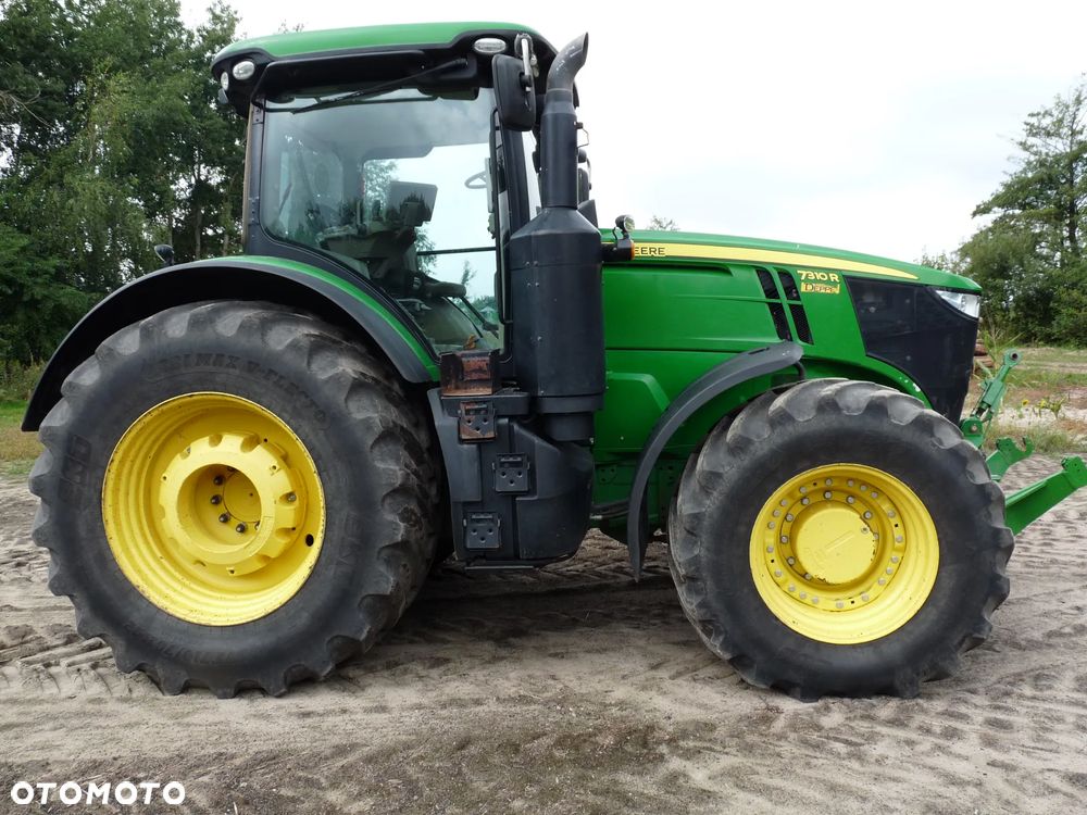 John Deere 7310R - 7