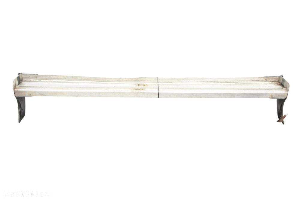 PODNÓŻEK Jeep Cherokee XJ - 1