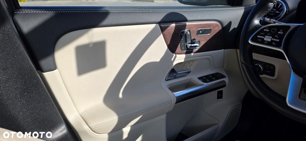 Mercedes-Benz GLA 250 4Matic 8G-DCT Progressive - 18