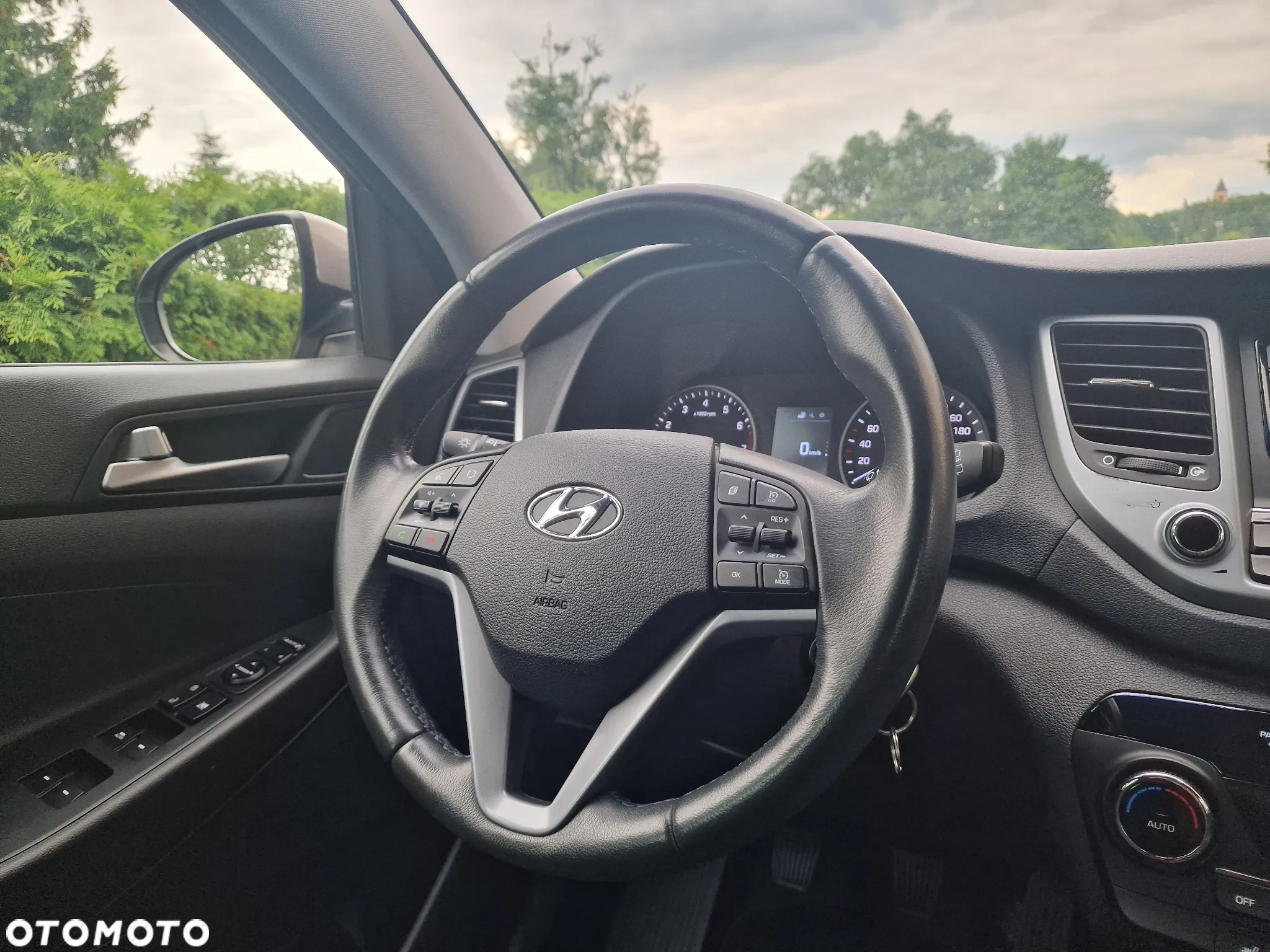 Hyundai Tucson 1.6 GDI BlueDrive GO 2WD - 16