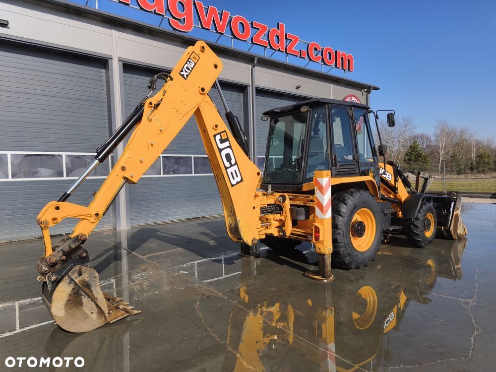 JCB 3CX - 5