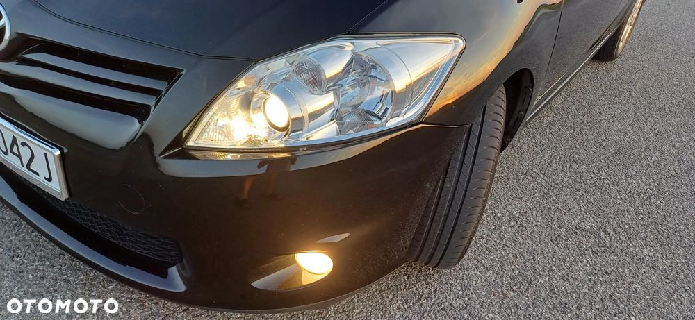 Toyota Auris 1.4 D-4D - 20
