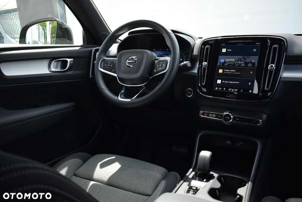 Volvo XC 40 - 12
