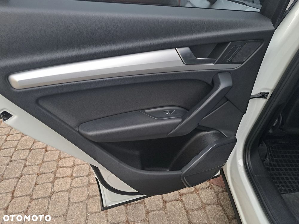 Audi Q5 35 TDI mHEV Advanced S tronic - 24