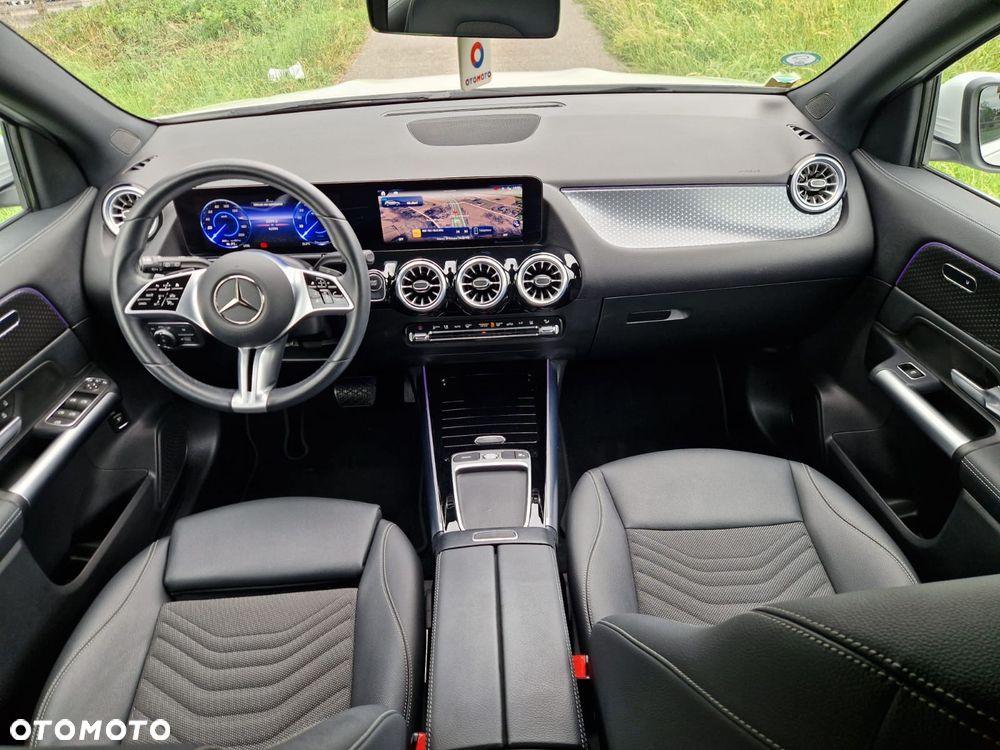 Mercedes-Benz EQA 250+ - 14