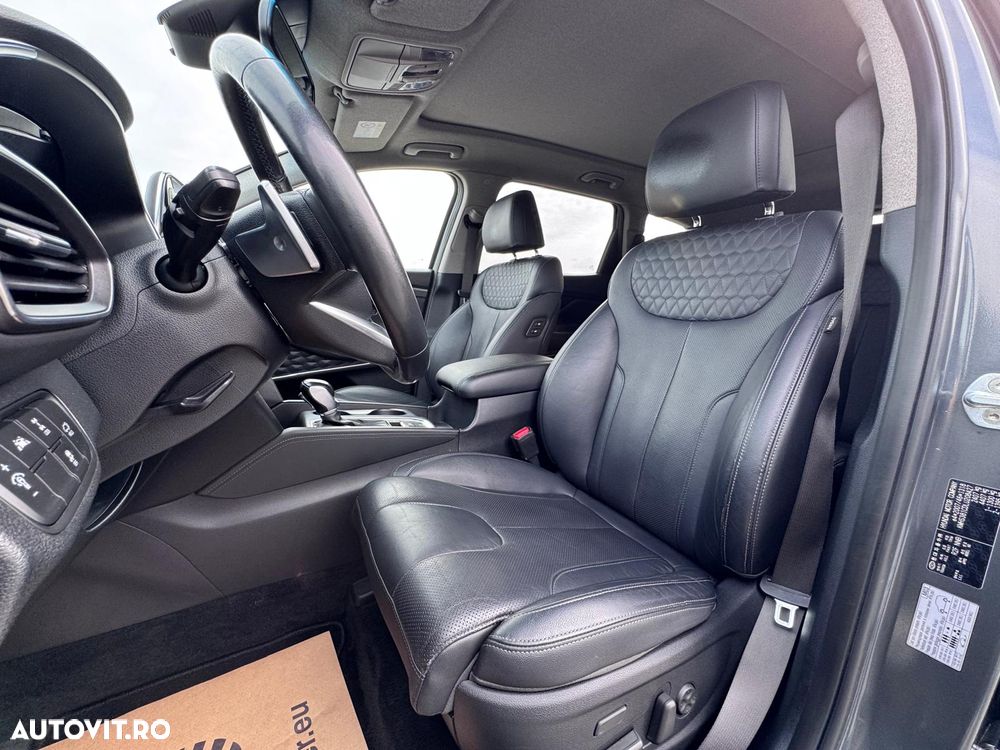 Hyundai Santa Fe 2.2 CRDi 4WD 8AT Luxury - 24