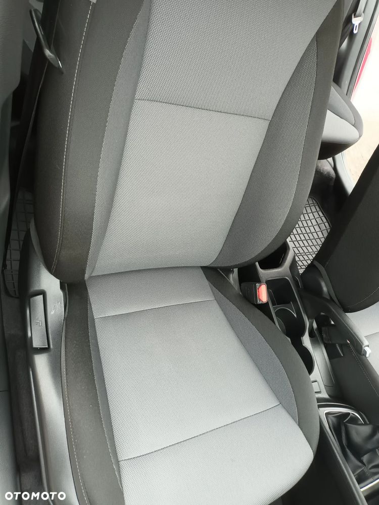 Hyundai i20 1.2 GO - 11