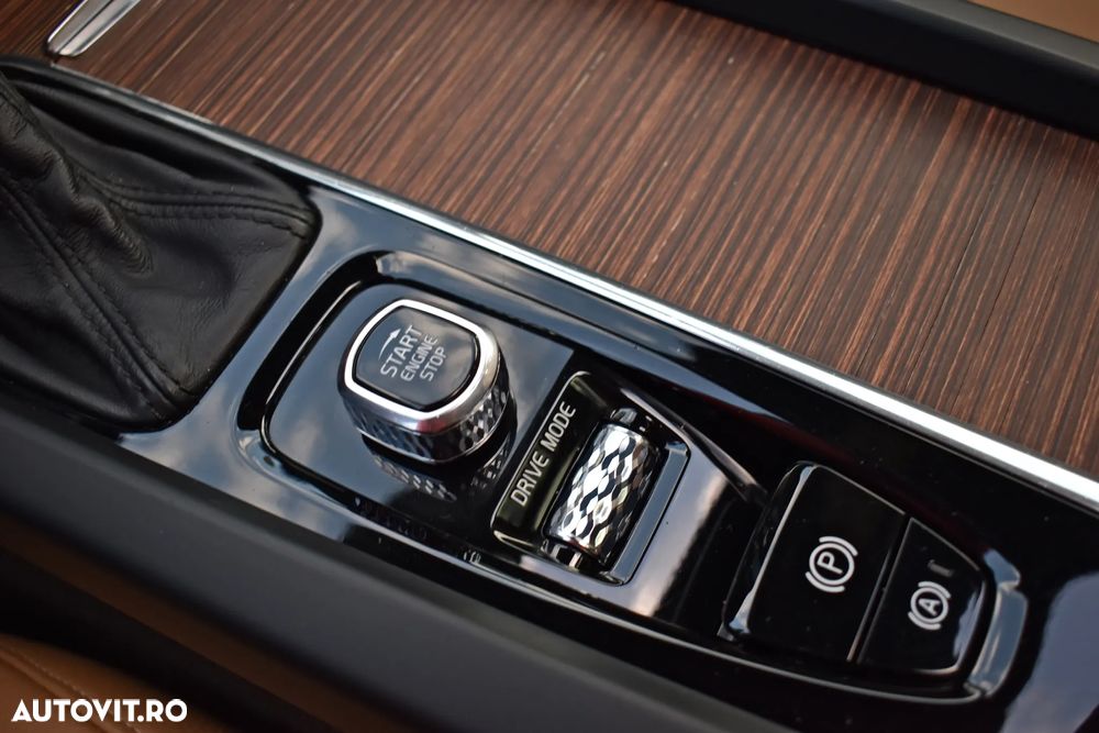 Volvo XC 60 D4 AWD Inscription - 27