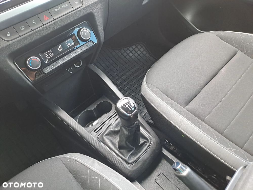 Skoda Fabia 1.0 TSI Ambition - 21
